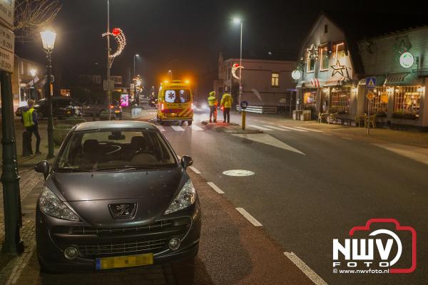 Voetganger gewond na aanrijding in het centrum van Oldebroek - © NWVFoto.nl