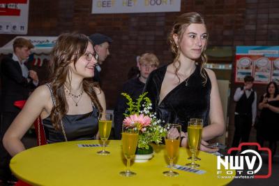 Gala-avond Nuborgh College Oostenlicht Elburg trekt veel bekijks - © NWVFoto.nl