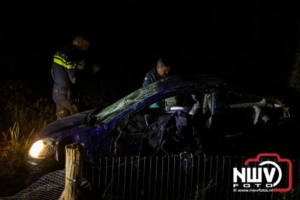 Brandweer bevrijdt bestuurder uit auto bij eenzijdig ongeval Eperweg N795 6,0 Nunspeet - © NWVFoto.nl