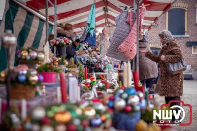 Molen Oostendorp weer het decor voor de kerstmarkt. - © NWVFoto.nl
