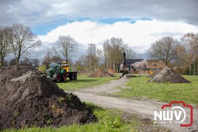 De werkzaamheden voor de het trace van de infra structuur zijn gestart op plan De Hokseberg. - © NWVFoto.nl