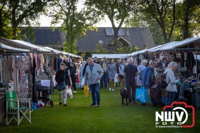 Grootste vlooienmarkt van de NW-Veluwe ook in 2024 weer druk bezocht. - © NWVFoto.nl
