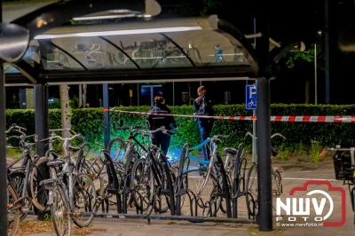 Gewonde en dader voortvluchtig na steekincident station 't Harde. - © NWVFoto.nl
