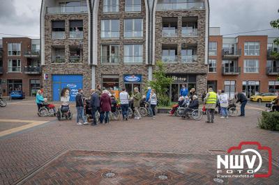 Wandelvierdaagse 2024 op 't Harde de woensdagavond. - © NWVFoto.nl