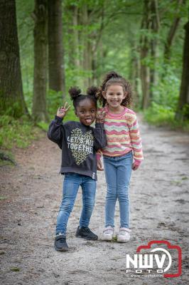 Wandelvierdaagse 2024 op 't Harde de woensdagavond. - © NWVFoto.nl