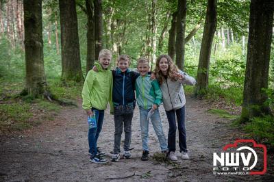 Wandelvierdaagse 2024 op 't Harde de woensdagavond. - © NWVFoto.nl