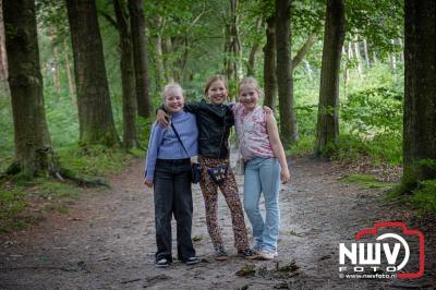 Wandelvierdaagse 2024 op 't Harde de woensdagavond. - © NWVFoto.nl