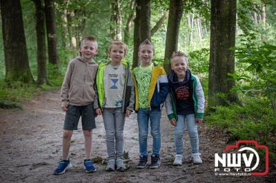 Wandelvierdaagse 2024 op 't Harde de woensdagavond. - © NWVFoto.nl