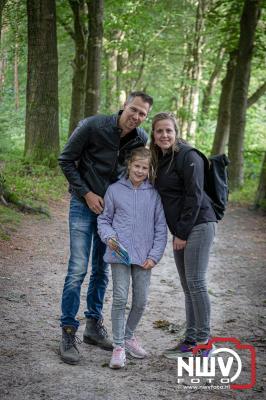 Wandelvierdaagse 2024 op 't Harde de woensdagavond. - © NWVFoto.nl