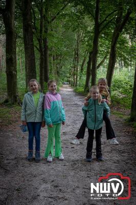 Wandelvierdaagse 2024 op 't Harde de woensdagavond. - © NWVFoto.nl