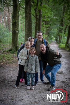 Wandelvierdaagse 2024 op 't Harde de woensdagavond. - © NWVFoto.nl