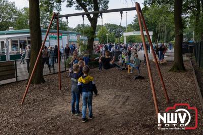 Wandelvierdaagse 2024 op 't Harde de donderdagavond. - © NWVFoto.nl