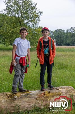 Wandelvierdaagse 2024 op 't Harde de donderdagavond. - © NWVFoto.nl