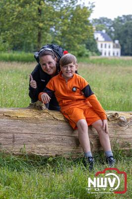 Wandelvierdaagse 2024 op 't Harde de donderdagavond. - © NWVFoto.nl