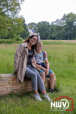 Wandelvierdaagse 2024 op 't Harde de donderdagavond. - © NWVFoto.nl