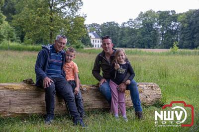 Wandelvierdaagse 2024 op 't Harde de donderdagavond. - © NWVFoto.nl