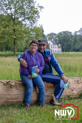 Wandelvierdaagse 2024 op 't Harde de donderdagavond. - © NWVFoto.nl