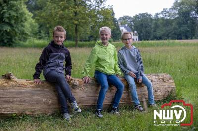 Wandelvierdaagse 2024 op 't Harde de donderdagavond. - © NWVFoto.nl