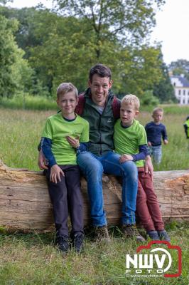 Wandelvierdaagse 2024 op 't Harde de donderdagavond. - © NWVFoto.nl