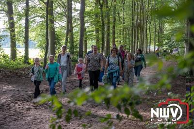 Wandelvierdaagse 2024 op 't Harde de donderdagavond. - © NWVFoto.nl