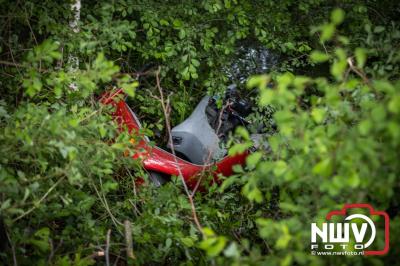 Bestuurder ziet scooter over het hoofd bij oprijden Feithenhofsweg Oldebroek. - © NWVFoto.nl