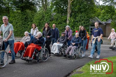 Wandelvierdaagse 2024 op 't Harde de vrijdagavond. - © NWVFoto.nl