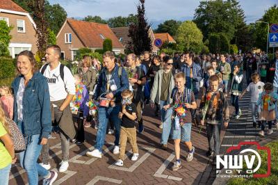 Wandelvierdaagse 2024 op 't Harde de vrijdagavond. - © NWVFoto.nl