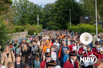 Wandelvierdaagse 2024 op 't Harde de vrijdagavond. - © NWVFoto.nl