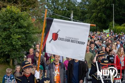 Wandelvierdaagse 2024 op 't Harde de vrijdagavond. - © NWVFoto.nl