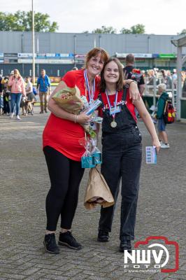 Wandelvierdaagse 2024 op 't Harde de vrijdagavond. - © NWVFoto.nl