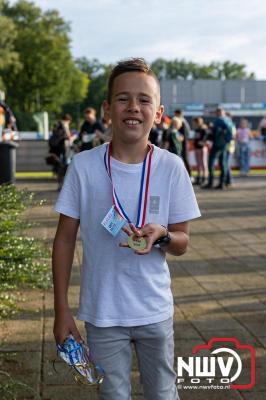 Wandelvierdaagse 2024 op 't Harde de vrijdagavond. - © NWVFoto.nl