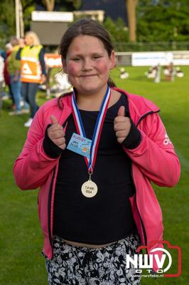 Wandelvierdaagse 2024 op 't Harde de vrijdagavond. - © NWVFoto.nl