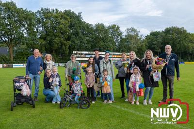 Wandelvierdaagse 2024 op 't Harde de vrijdagavond. - © NWVFoto.nl