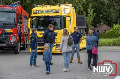 Veel activiteiten rond om de nieuwe brandweerkazerne in Oldebroek, tijdens de open dag. - © NWVFoto.nl