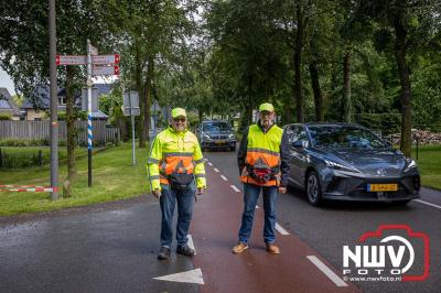 Traditioneel schapenscheren en markt tijdens het schaapscheerdersfeest bij de schaapskooi in Elspeet. - © NWVFoto.nl