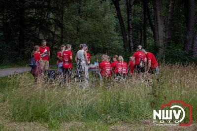 HulstFlier installateurs rond de opbrengst van Toer De Dellen 2024 af op 65000,00 euro voor de Wens Ambulance Gelderland. - © NWVFoto.nl