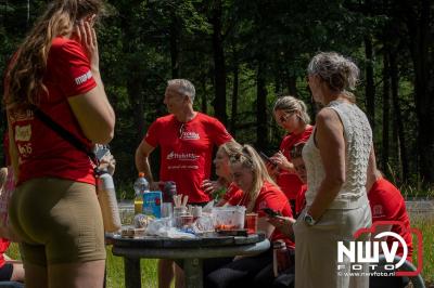 HulstFlier installateurs rond de opbrengst van Toer De Dellen 2024 af op 65000,00 euro voor de Wens Ambulance Gelderland. - © NWVFoto.nl