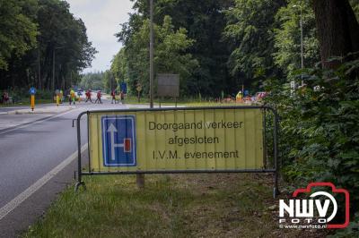 HulstFlier installateurs rond de opbrengst van Toer De Dellen 2024 af op 65000,00 euro voor de Wens Ambulance Gelderland. - © NWVFoto.nl