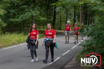 HulstFlier installateurs rond de opbrengst van Toer De Dellen 2024 af op 65000,00 euro voor de Wens Ambulance Gelderland. - © NWVFoto.nl