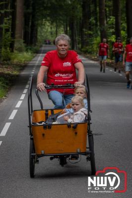 HulstFlier installateurs rond de opbrengst van Toer De Dellen 2024 af op 65000,00 euro voor de Wens Ambulance Gelderland. - © NWVFoto.nl