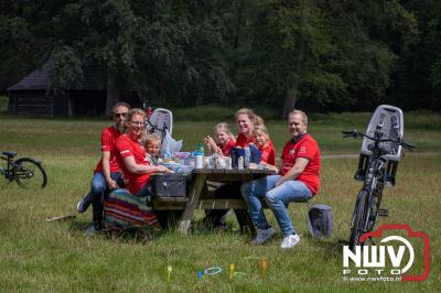 HulstFlier installateurs rond de opbrengst van Toer De Dellen 2024 af op 65000,00 euro voor de Wens Ambulance Gelderland. - © NWVFoto.nl