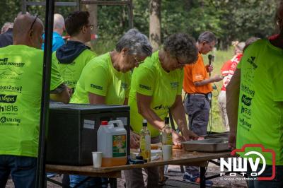 HulstFlier installateurs rond de opbrengst van Toer De Dellen 2024 af op 65000,00 euro voor de Wens Ambulance Gelderland. - © NWVFoto.nl