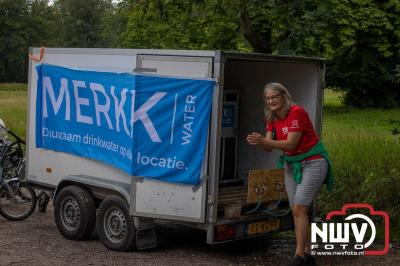 HulstFlier installateurs rond de opbrengst van Toer De Dellen 2024 af op 65000,00 euro voor de Wens Ambulance Gelderland. - © NWVFoto.nl