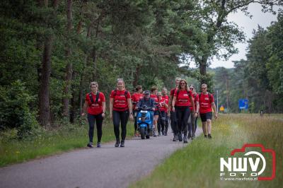 HulstFlier installateurs rond de opbrengst van Toer De Dellen 2024 af op 65000,00 euro voor de Wens Ambulance Gelderland. - © NWVFoto.nl