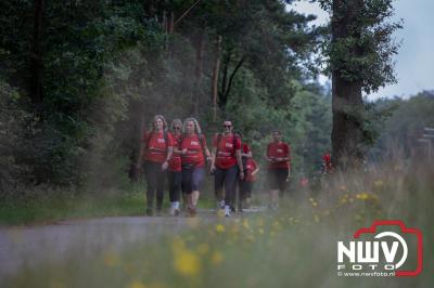 HulstFlier installateurs rond de opbrengst van Toer De Dellen 2024 af op 65000,00 euro voor de Wens Ambulance Gelderland. - © NWVFoto.nl