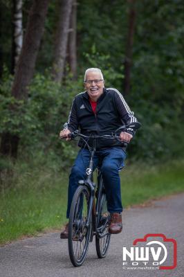 HulstFlier installateurs rond de opbrengst van Toer De Dellen 2024 af op 65000,00 euro voor de Wens Ambulance Gelderland. - © NWVFoto.nl