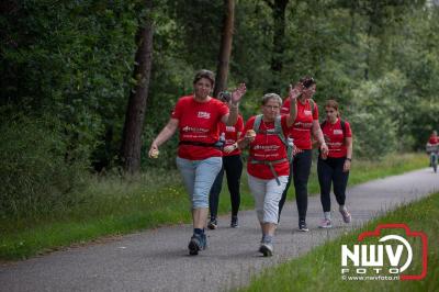 HulstFlier installateurs rond de opbrengst van Toer De Dellen 2024 af op 65000,00 euro voor de Wens Ambulance Gelderland. - © NWVFoto.nl