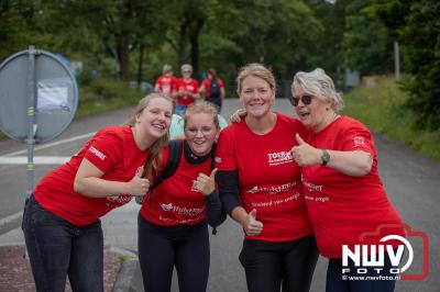 HulstFlier installateurs rond de opbrengst van Toer De Dellen 2024 af op 65000,00 euro voor de Wens Ambulance Gelderland. - © NWVFoto.nl