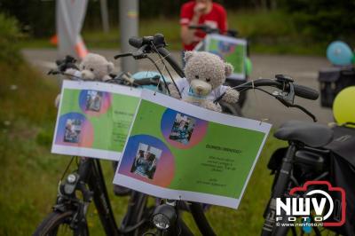 HulstFlier installateurs rond de opbrengst van Toer De Dellen 2024 af op 65000,00 euro voor de Wens Ambulance Gelderland. - © NWVFoto.nl