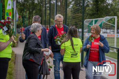 HulstFlier installateurs rond de opbrengst van Toer De Dellen 2024 af op 65000,00 euro voor de Wens Ambulance Gelderland. - © NWVFoto.nl